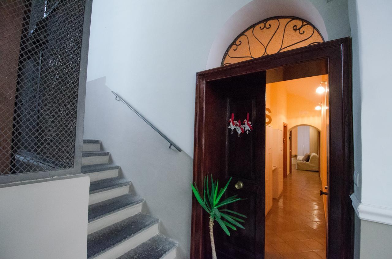B&B L'Incrocio 萨莱诺 外观 照片