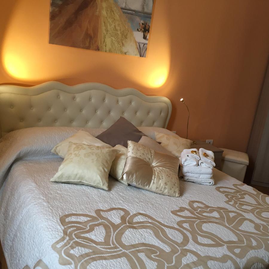 B&B L'Incrocio 萨莱诺 外观 照片