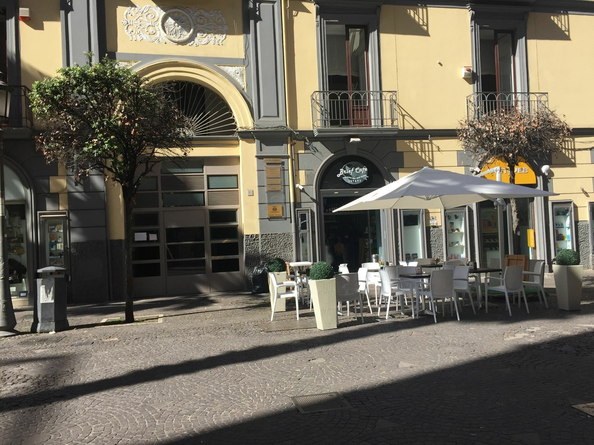 B&B L'Incrocio 萨莱诺 外观 照片